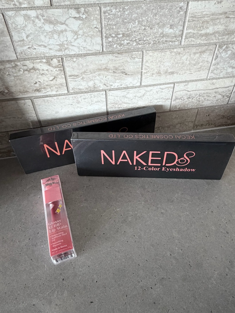 NAKED Eyeshadow Palettes and Creme Shop Lip Satin